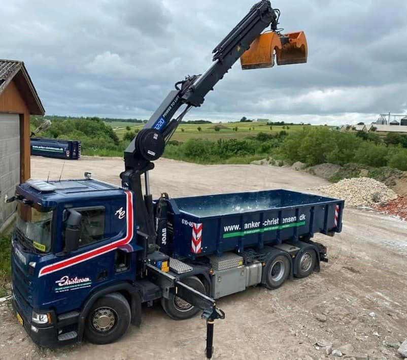 Lej en container til byggeaffald